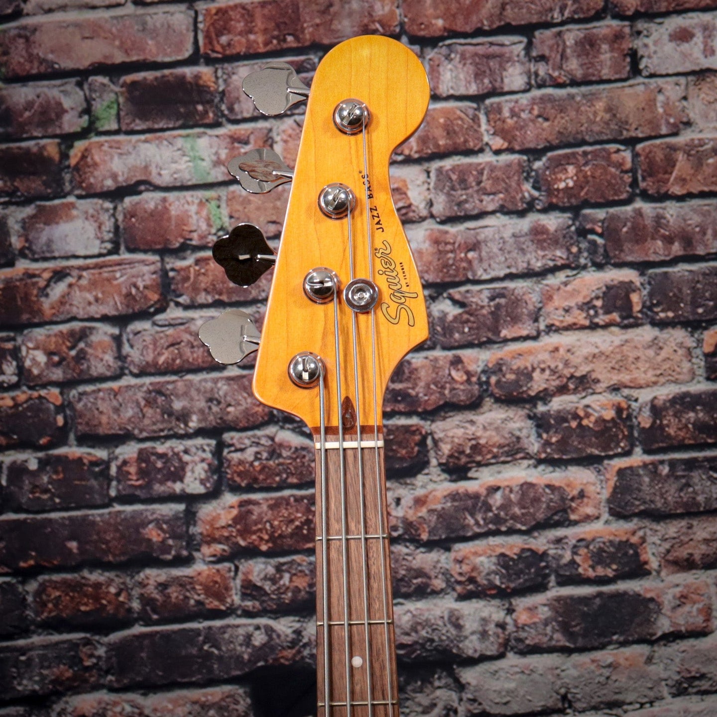 Squier Classic Vibe '60s Jazz Bass | 3-Tone Sunburst