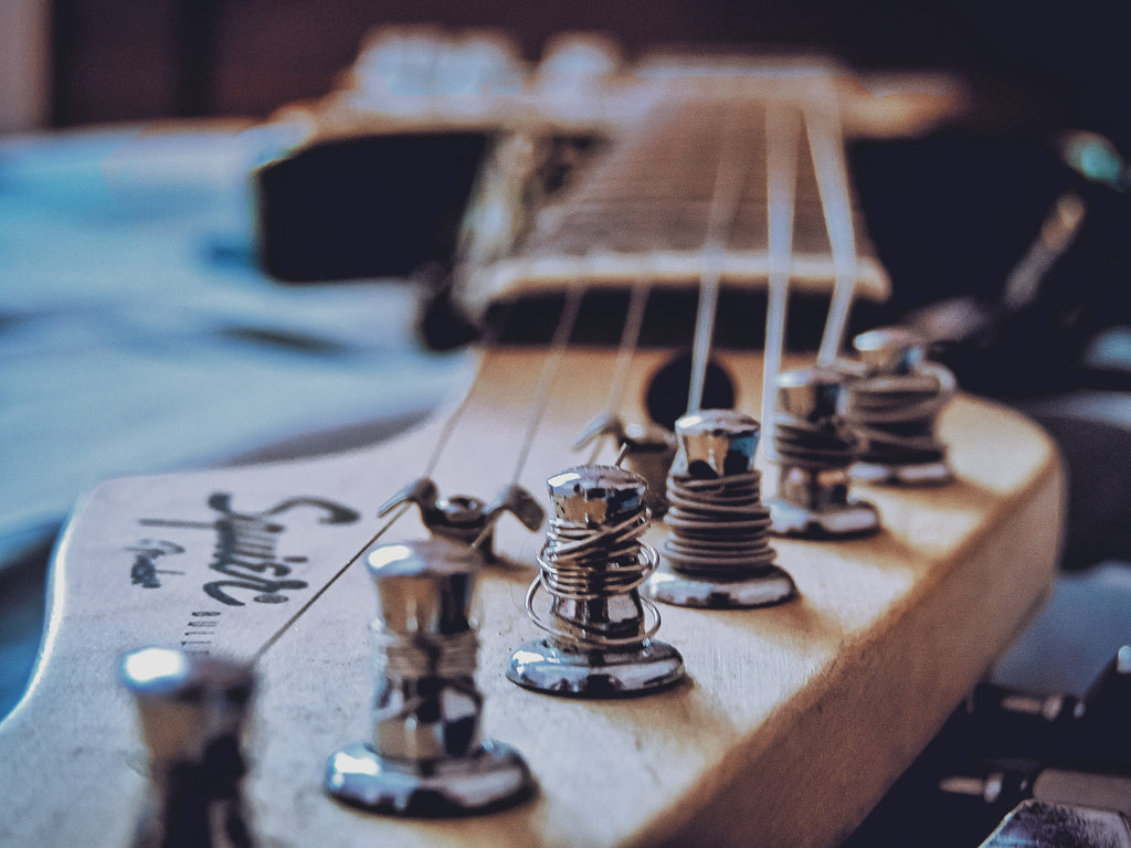 Understanding Guitar Strings | String Buying Guide