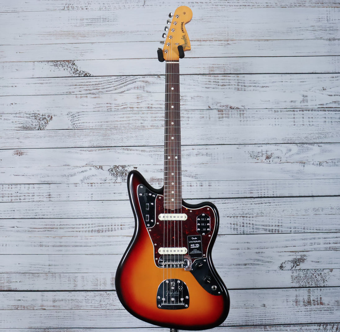Fender Vintera III Mid '60s Jaguar | 3-Color Sunburst
