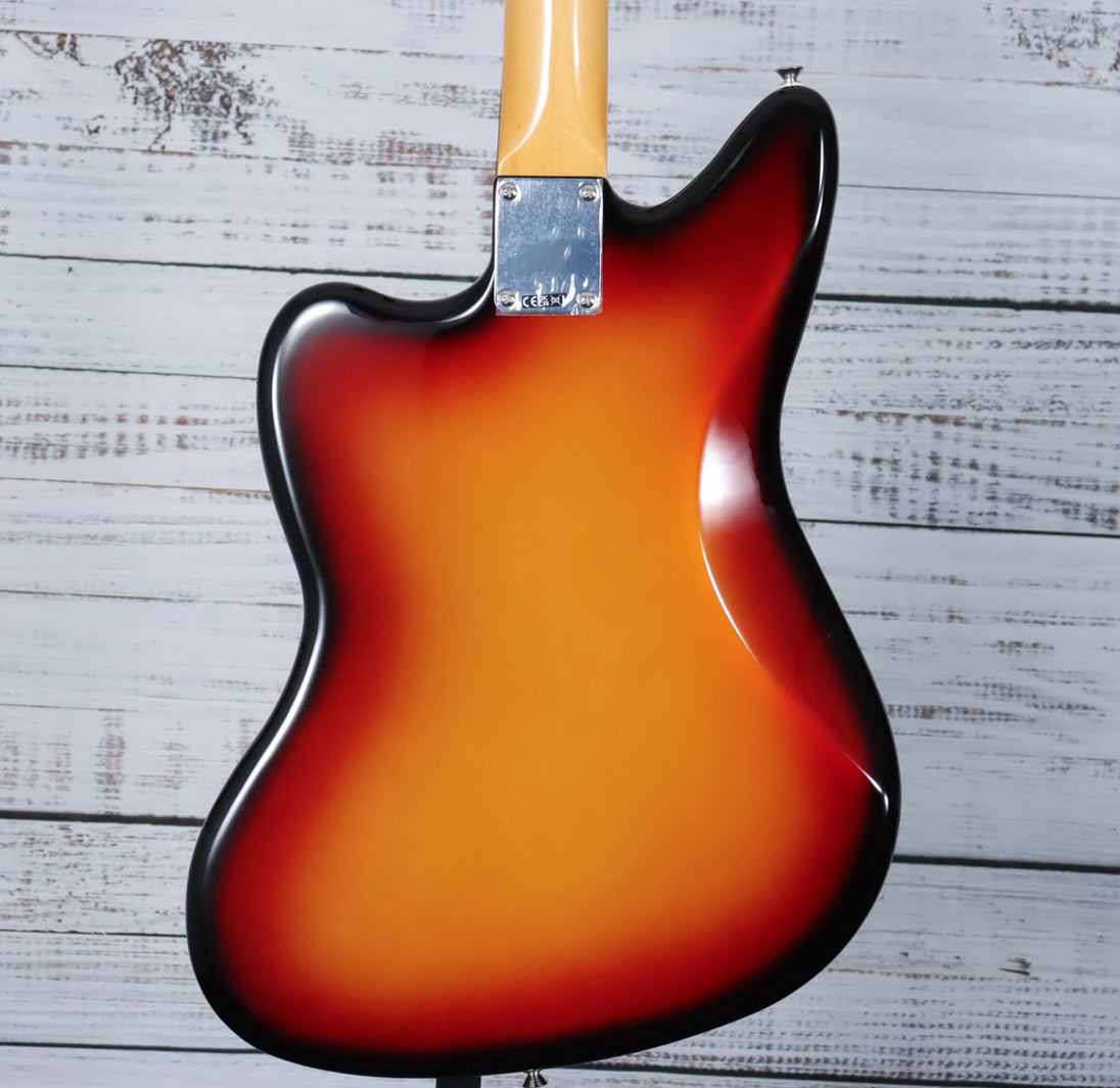 Fender Vintera III Mid '60s Jaguar | 3-Color Sunburst