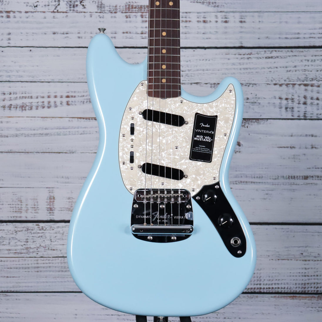 Fender Vintera III Mid '60s Mustang | Sonic Blue