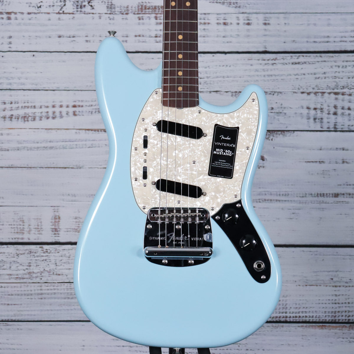 Fender Vintera III Mid '60s Mustang | Sonic Blue