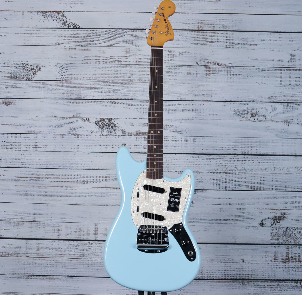 Fender Vintera III Mid '60s Mustang | Sonic Blue