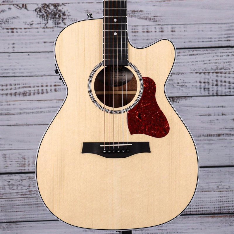 Seagull Maritime Concert Hall Acoustic Electric Guitar | 051946