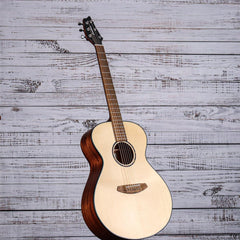 Breedlove Discovery S Concert Acoustic Guitar | European Spruce/African Mahogany