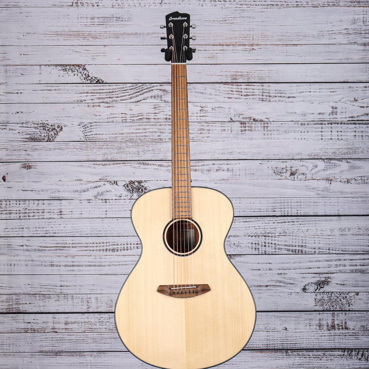 Breedlove Discovery S Concerto Acoustic Guitar | Natural Satin