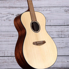 Breedlove Discovery S Concerto Acoustic Guitar | Natural Satin