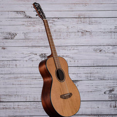 Breedlove Discovery S Concertina Acoustic Guitar