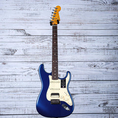 Fender American Ultra Stratocaster HSS | Cobra Blue
