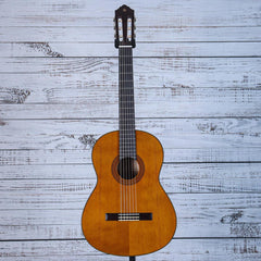 Yamha CG142CH Classical Guitar | Solid Western Red Cedar Top
