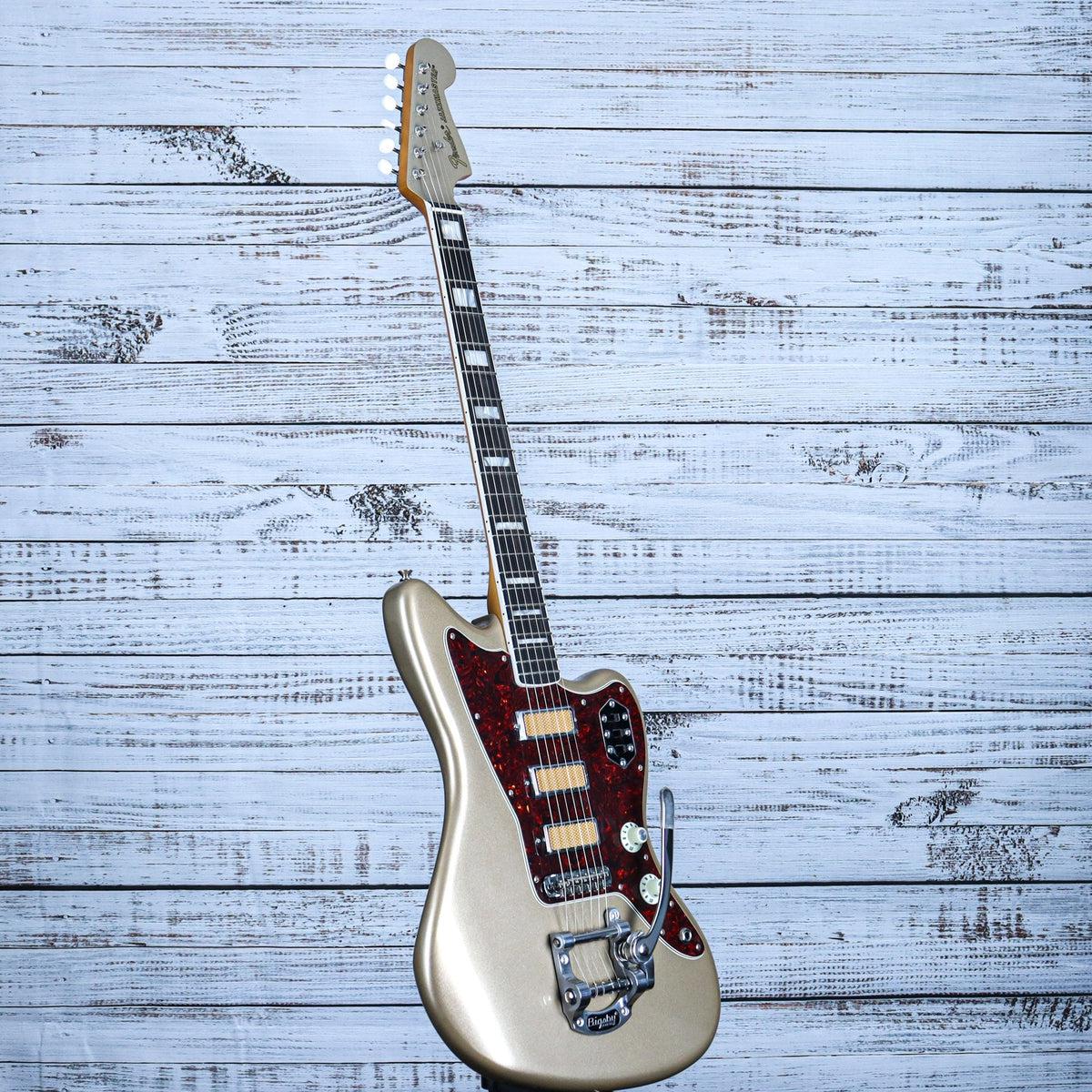 Fender Gold Foil Jazzmaster Guitar | Shoreline Gold