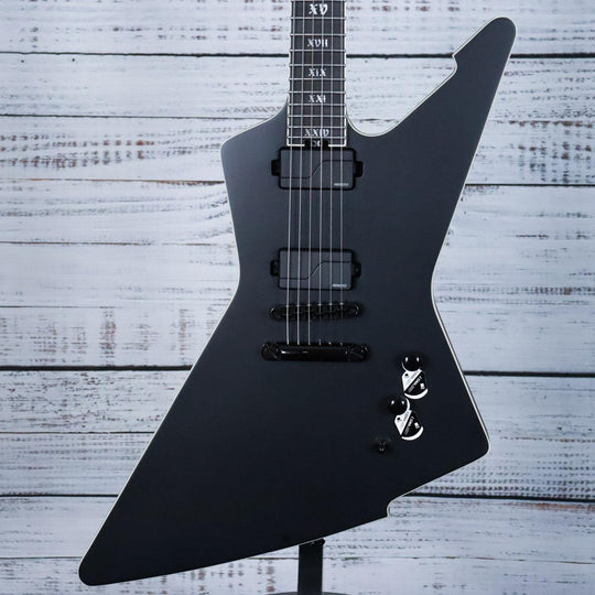 Schecter E-1 SLS Evil Twin | Satin Black