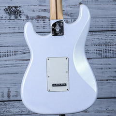 Fender Juanes Stratocaster Guitar | Luna White