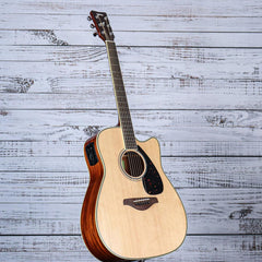 Yamaha FGX Series Acoustic/Electric Guitar | Natural