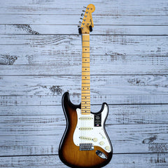 Fender American Vintage II 1957 Stratocaster® | 2-Color Sunburst