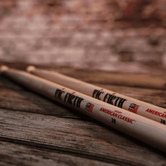 Vic Firt American Classic® 2B Drumsticks | Wood Tip