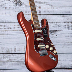 Fender Player Plus Stratocaster | Aged Candy Apple Red