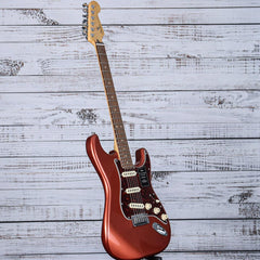 Fender Player Plus Stratocaster | Aged Candy Apple Red