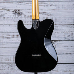 American Vintage II 1975 Telecaster® Deluxe | Maple Fingerboard | Black