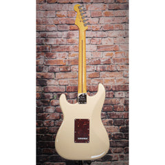 American Professional II Stratocaster | Rosewood Olympic White