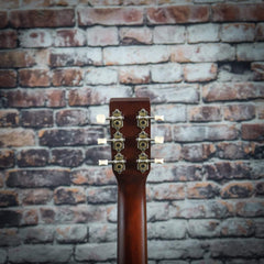 Art & Lutherie Roadhouse Acoustic Guitar | Bourbon Burst W/ Bag