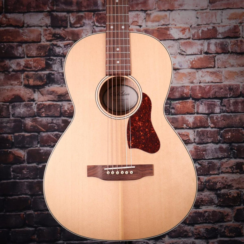 Art & Lutherie Roadhouse Natural Acoustic Guitar