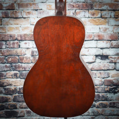 Art & Lutherie Roadhouse Parlor Acoustic Guitar | Bourbon Burst W/ Bag