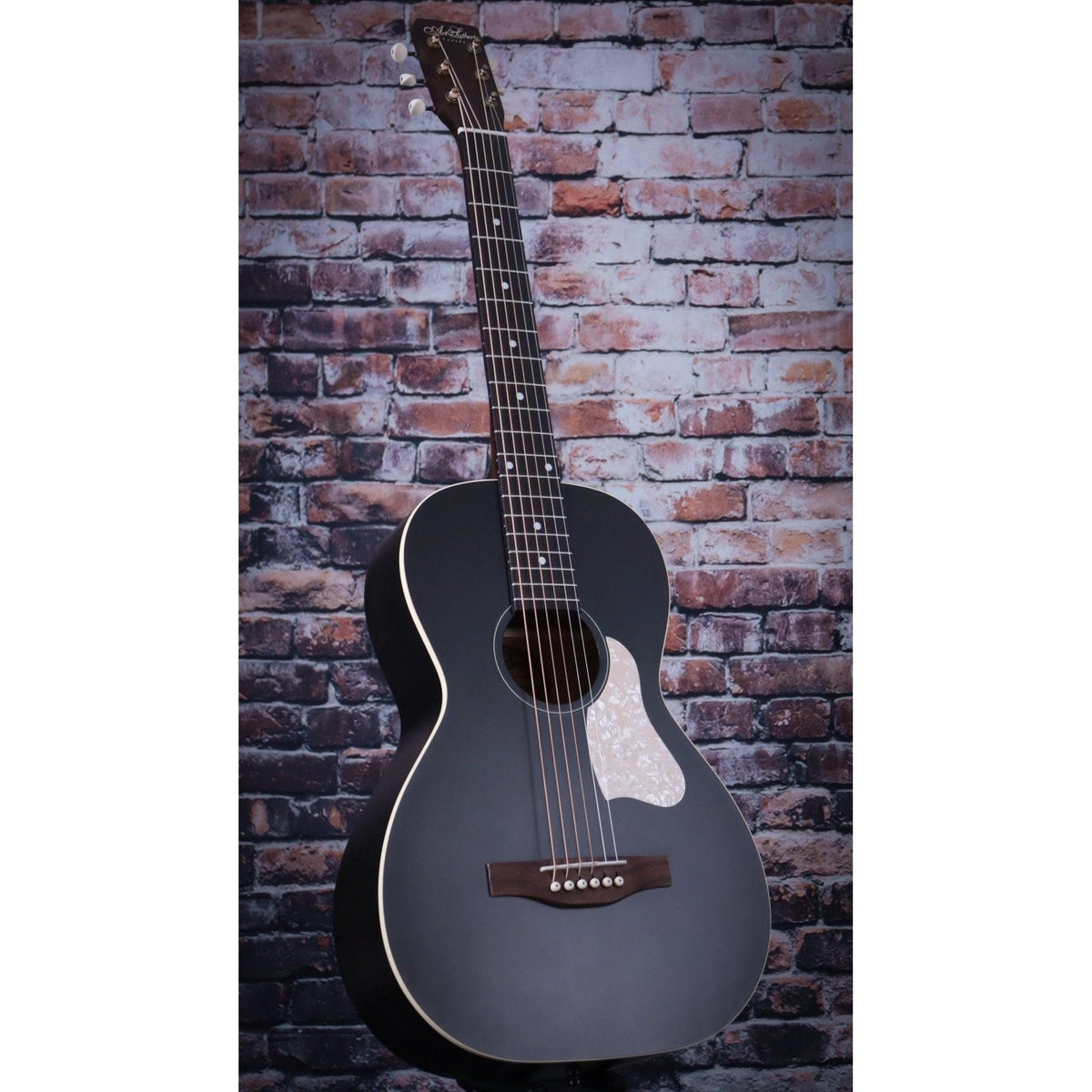 Art & Lutherie Roadhouse Parlor Acoustic Guitar | Faded Black W/ Bag