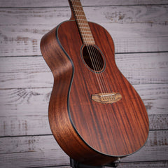 Breedlove Discovery S Concert | African mahogany