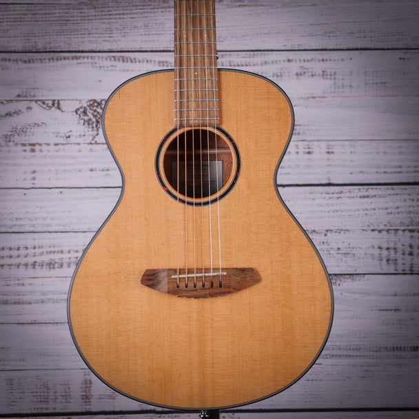 Breedlove DSCP01RCAM Discovery S Companion Red cedar-African mahogany