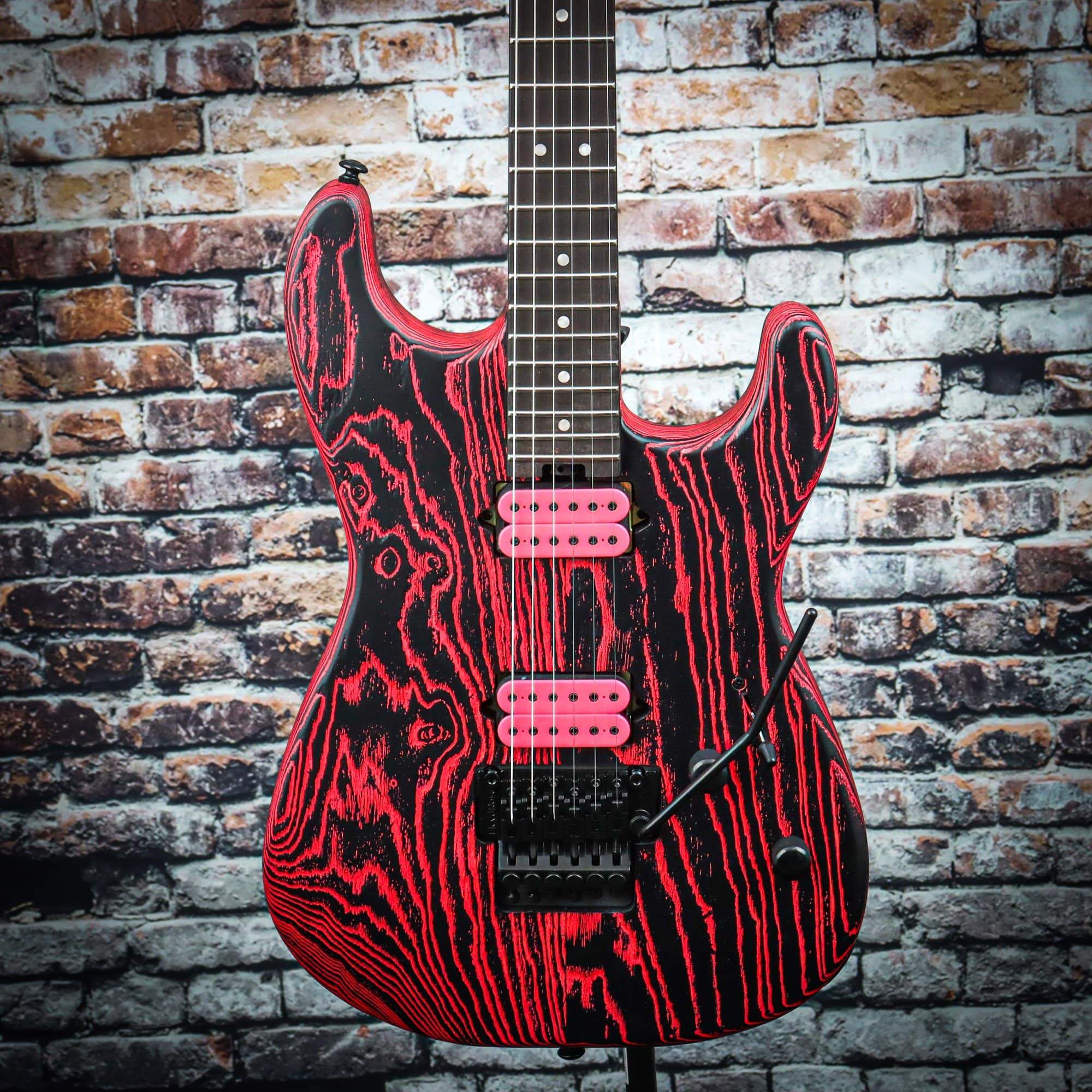 Charvel Pro Mod San Dimas Style 1 HH FR Neon Pink Ash