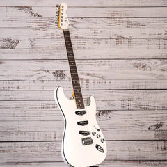 Fender Aerodyne Special Stratocaster® | Rosewood Fingerboard | Bright White