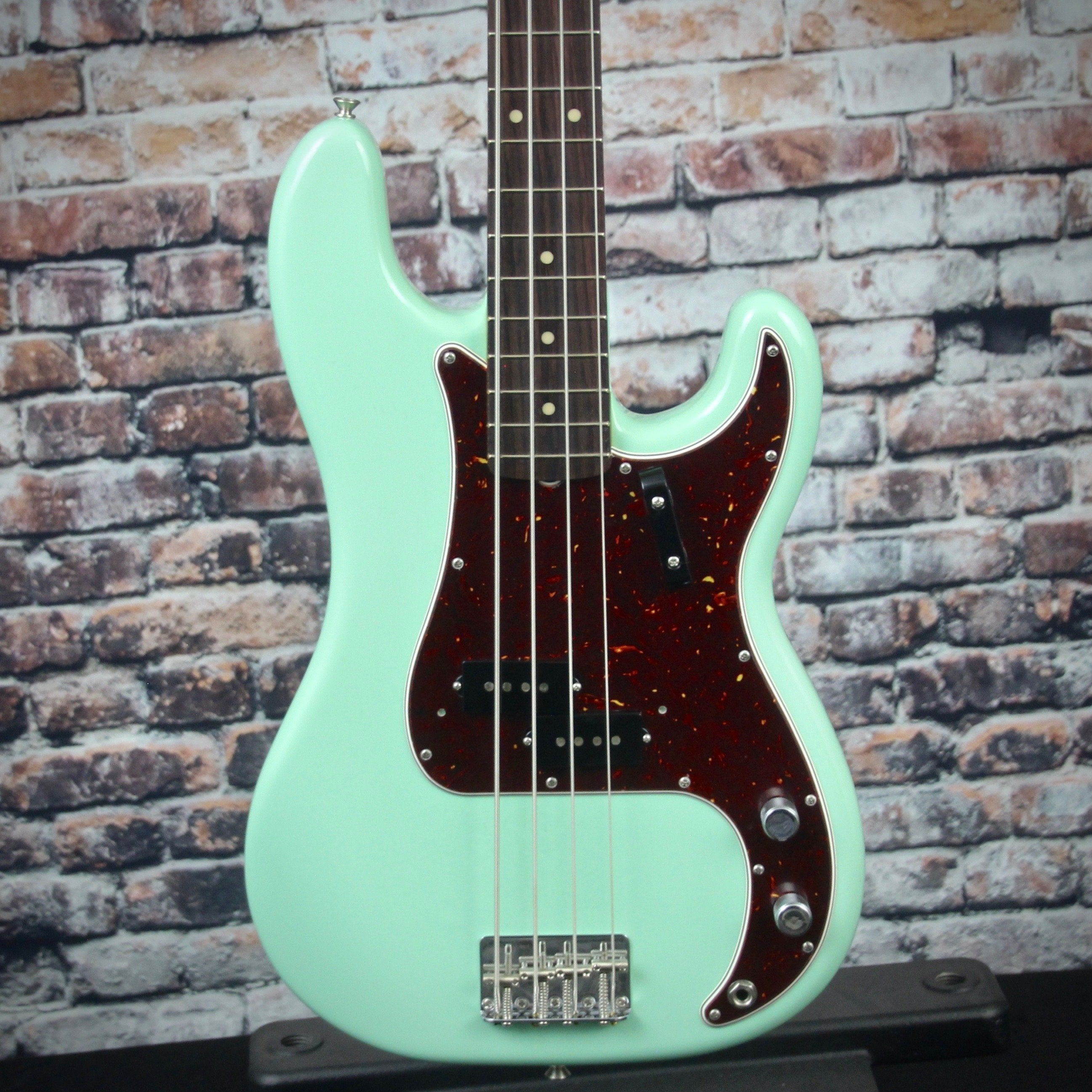 Fender precision surf green online
