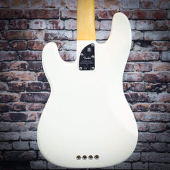 Fender American Professional II Precision Bass | Olympic White