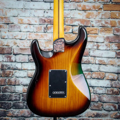 Fender American Ultra Luxe Stratocaster | 2-Color Sunburst