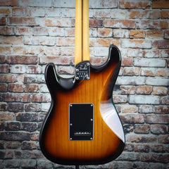 Fender American Ultra LUXE Stratocaster | 2-Color Sunburst