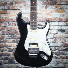 Fender American Ultra Luxe Stratocaster Floyd Rose HSS | Black