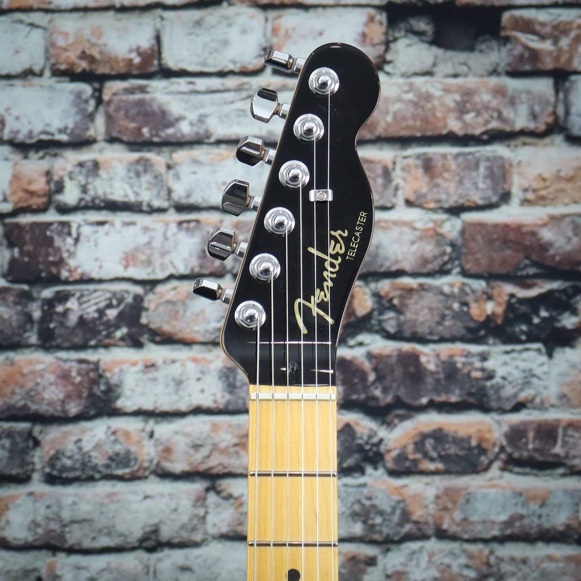 Fender American Ultra Luxe Telecaster® 2-Color Sunburst | 0118082703