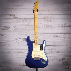 Fender American Ultra Stratocaster, Cobra Blue