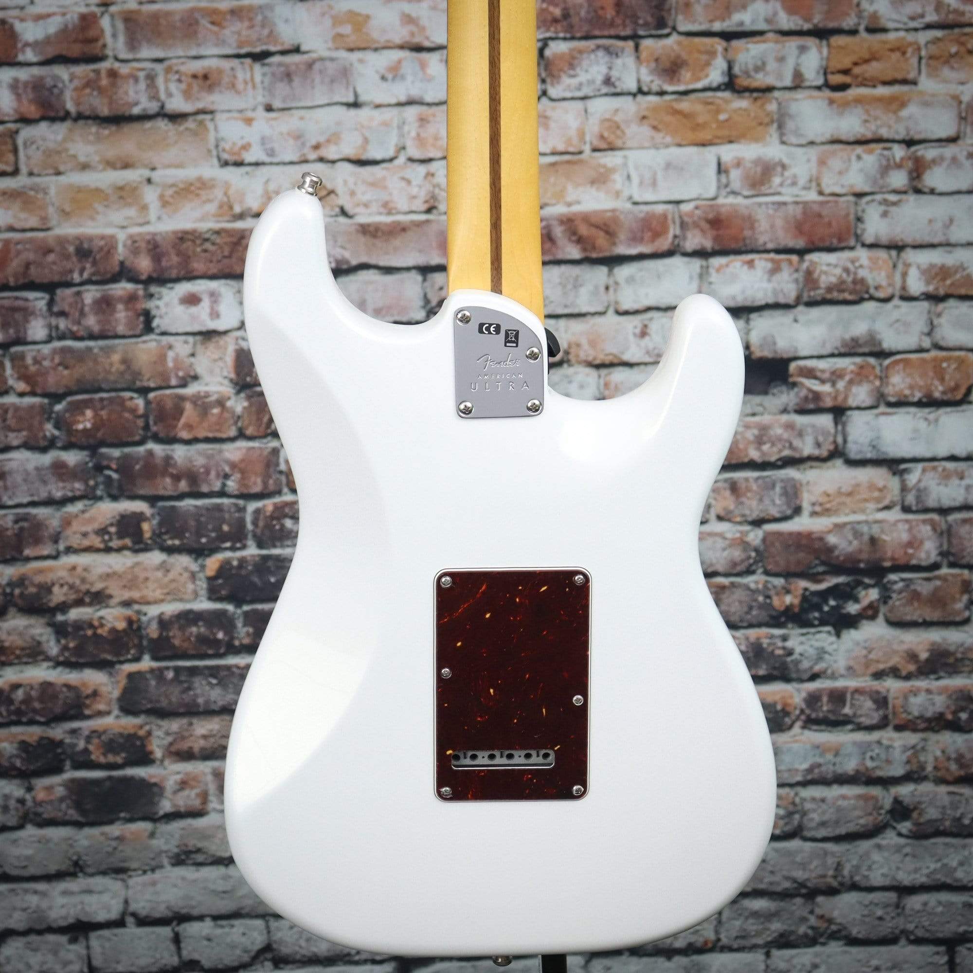Fender American Ultra Stratocaster | Left Handed | Arctic Pearl