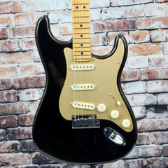 Fender American Ultra Stratocaster | Texas Tea