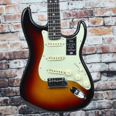 Fender American Ultra Stratocaster | Ultraburst