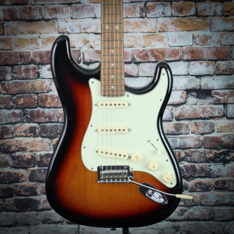 Fender Deluxe Roadhouse Strat