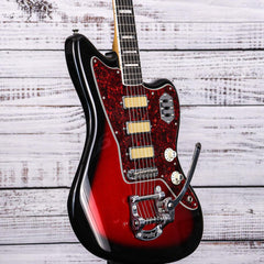 Fender Gold Foil Jazzmaster Guitar | Candy Apple Burst