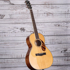 Fender Parlor Paramount Acoustic Guitar |  PS-220E