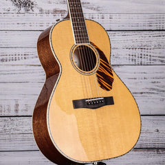 Fender Parlor Paramount Acoustic Guitar |  PS-220E