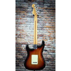 Fender Player Plus Stratocaster HSS | 3-Color Sunburst