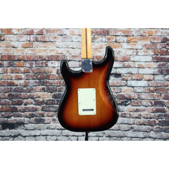 Fender Player Plus Stratocaster HSS | 3-Color Sunburst