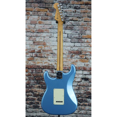 Fender Player Plus Stratocaster | Opal Spark