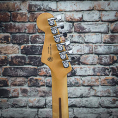 Fender Player Plus Stratocaster | Opal Spark